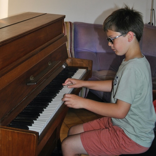 École de piano le Gardien du Fa à Cancale Bretagne - Aymeric Mahieu